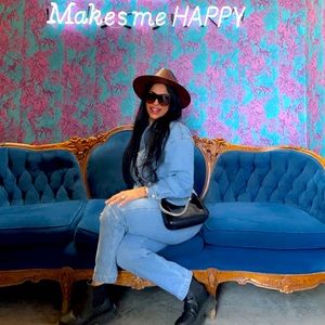 Meet your Posher, Sofia sandra